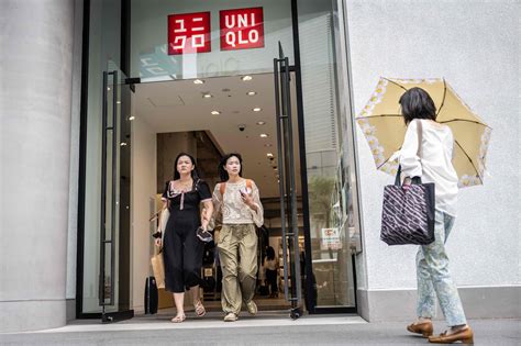 uniqlo trouwoutfit